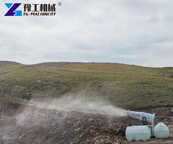 Fog cannon dust suppression at mining operation