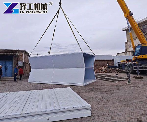 Temporary Housing With Fast Consolidation Container Homes