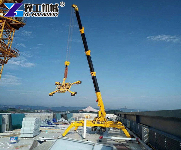 3 Ton Spider Crane Lifting Heavy Glass