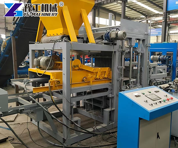 Automatic brick making machine with PLC control