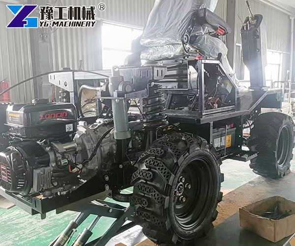 Heavy duty snow clearing machine with wide tires