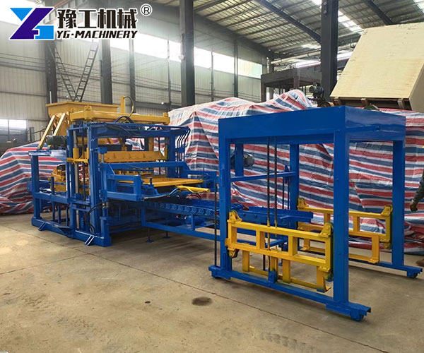 Hollow block making machine in construction site