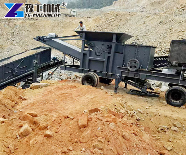 Stone crusher machine in highway construction