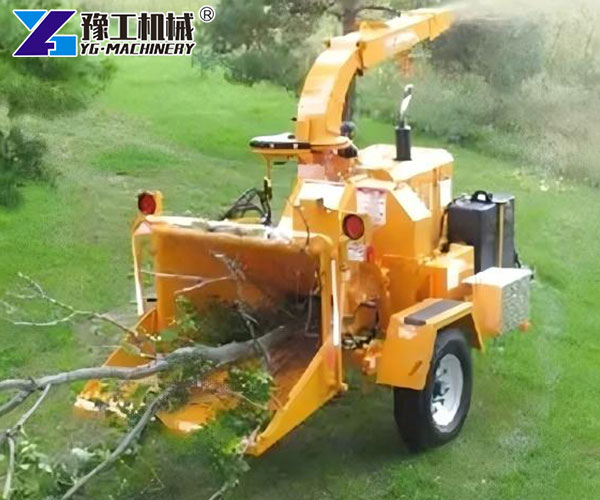 Efficient Tree Branch Shredder turning waste into mulch