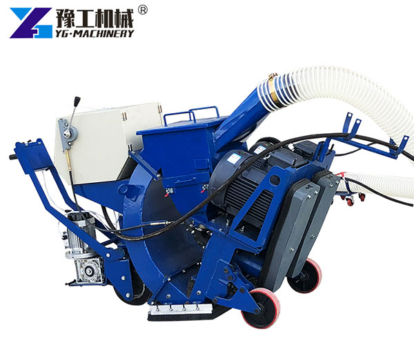 Concrete bead blasting machine moving on wheels