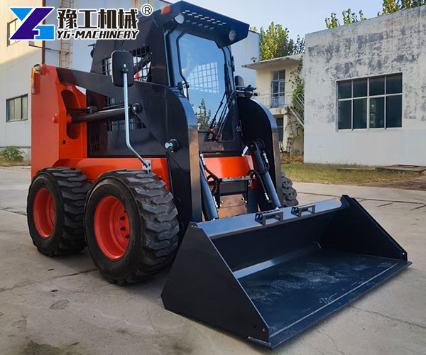 Mini track skid steer with bucket