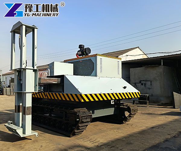 Slipform barrier machine for concrete forming